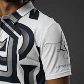 Detalle cuello logo
